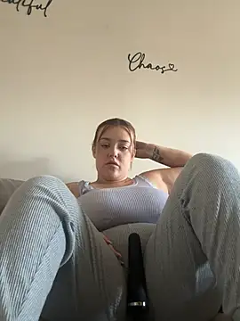 Snapshot of Princess-ivyxoxo chatting on 16, 7, 2026 Princess-ivyxoxo online show from 16, 7, 2026