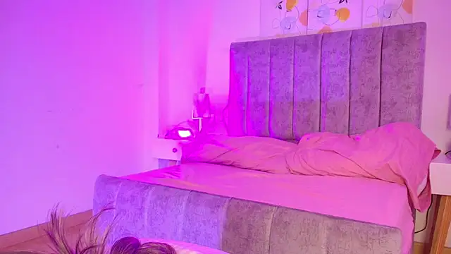 Lucy Carson  online show from 23, 3, 2026