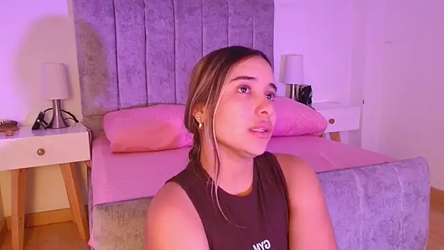 Lucy Carson  online show from 6, 4, 2026