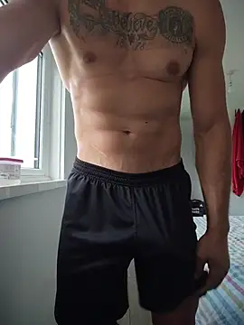 Snapshot of Fitdick4ubb chatting on 12, 6, 2026 Fitdick4ubb online show from 12, 6, 2026