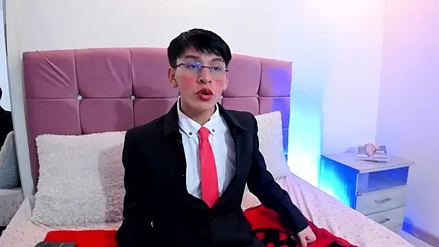 Alexander Collinss online show from 28, 2, 2026