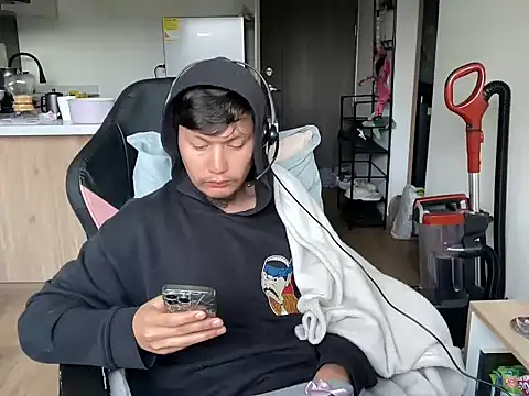 fuckkyu420 online show from 13, 1, 2026