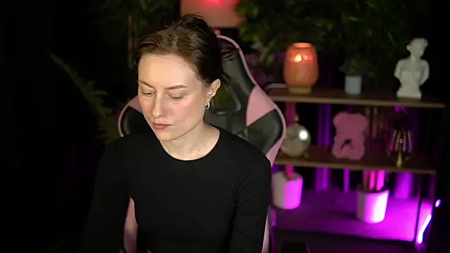 baby luna xo online show from 15, 2, 2026