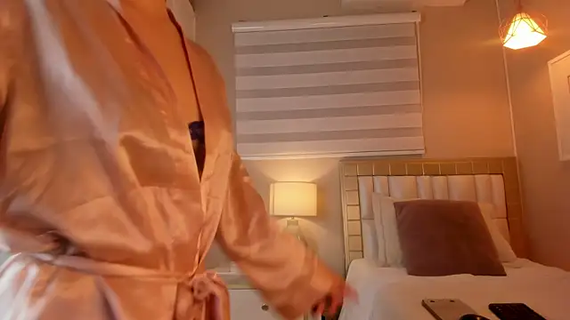 isabela  x online show from 11, 4, 2026