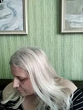 Snapshot of NyushaLollipop chatting on 12, 5, 2026 NyushaLollipop online show from 12, 5, 2026