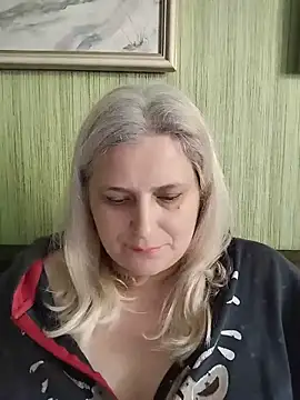 Snapshot of NyushaLollipop chatting on 19, 5, 2026 NyushaLollipop online show from 19, 5, 2026
