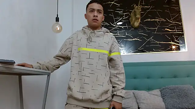 Snapshot of MarcusLux_ chatting on 15, 1, 2026 MarcusLux online show from 15, 1, 2026