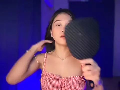 lovely amara19 online show from 19, 4, 2026