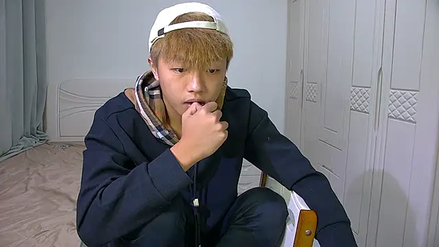 Chocolates-001 online show from 21, 2, 2026