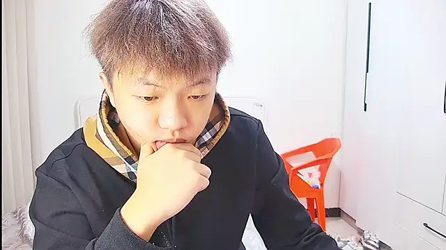 Chocolates-001 online show from 20, 6, 2026