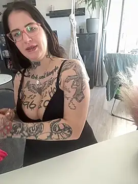 NyxTattoo online show from 8, 4, 2026