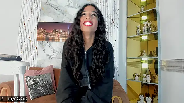 Swan Duchess online show from 10, 2, 2026