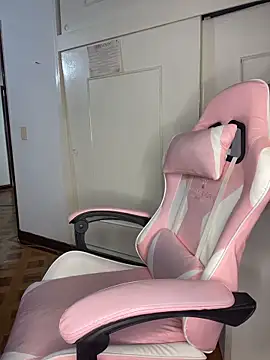 DollCamila online show from 17, 4, 2026