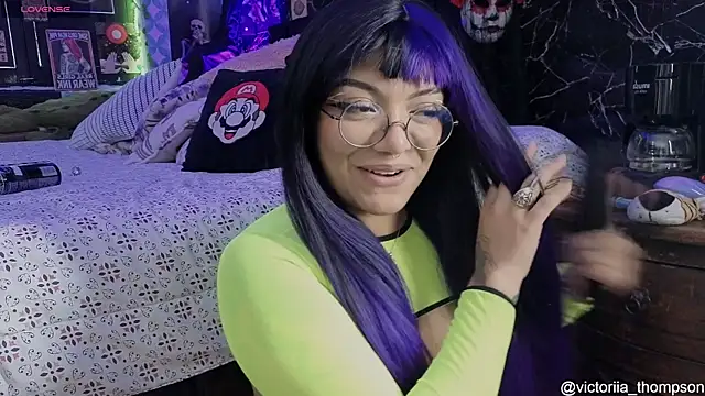 victoriia thompson online show from 12, 7, 2026