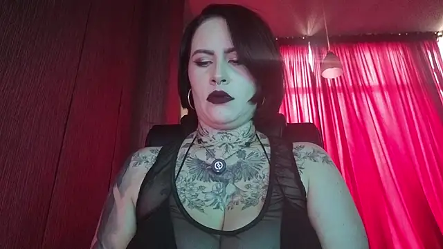 Mistressolivia07 online show from 30, 5, 2026
