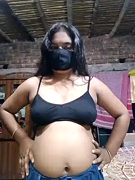 Hot Sweeti online show from 10, 7, 2026