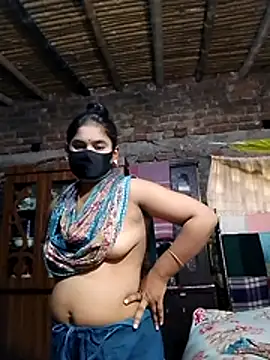 Hot Sweeti online show from 5, 8, 2026