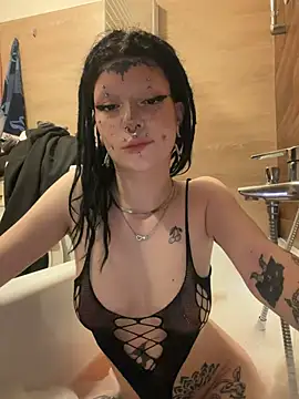 demonLamia online show from 10, 3, 2026