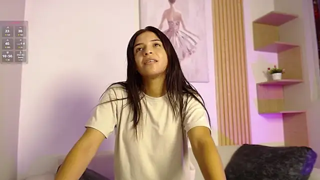 chloe peach  online show from 7, 4, 2026