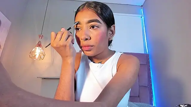 Scarlet Vixen  online show from 30, 3, 2026