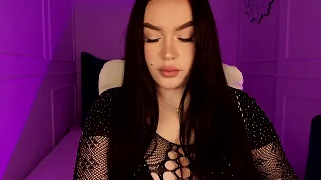 tinafox  online show from 16, 3, 2026