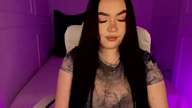 tinafox  online show from 9, 4, 2026