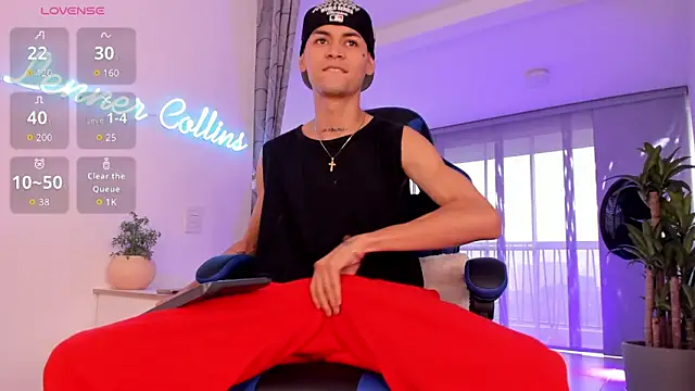 Snapshot of LennerCollins_ chatting on 18, 4, 2026 LennerCollins online show from 18, 4, 2026