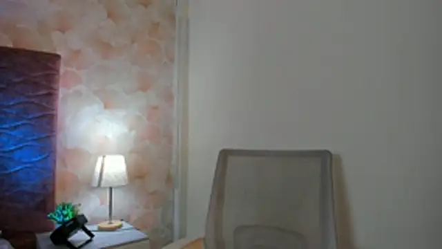 Xara Shadow online show from 3, 2, 2026