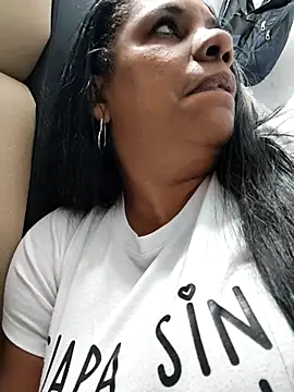 Zeyllyjhonson online show from 17, 2, 2026