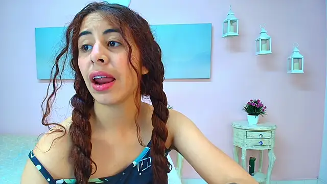 Snapshot of scarlett_clyde chatting on 30, 6, 2026 scarlett clyde online show from 30, 6, 2026