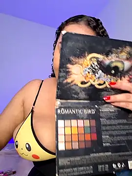 curly girl 31 online show from 24, 4, 2026