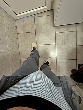 vali23 online show from 21, 2, 2026