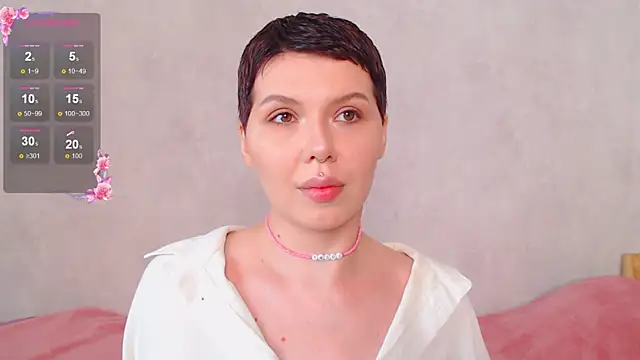 Elise Day online show from 17, 5, 2026