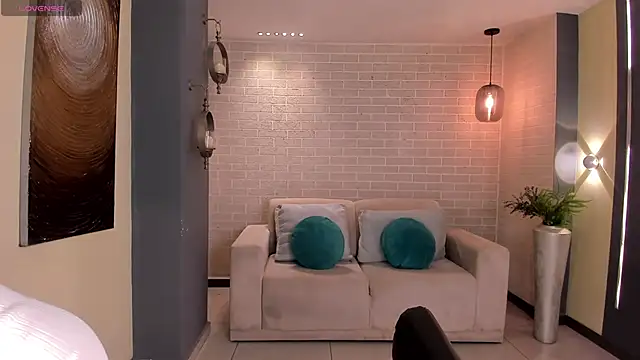 Snapshot of MilaVelvet_ chatting on 10, 2, 2026 MilaVelvet online show from 10, 2, 2026