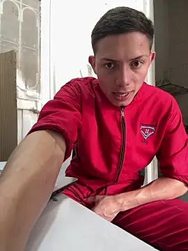 santiObrero online show from 28, 3, 2026