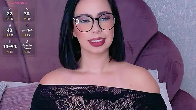 Sienna-Gold online show from 3, 6, 2026