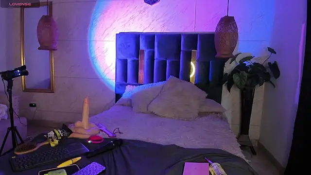 sophia willliamss online show from 27, 2, 2026