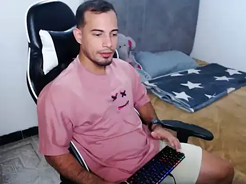 Snapshot of Miller_cupe chatting on 3, 2, 2026 Miller cupe online show from 3, 2, 2026