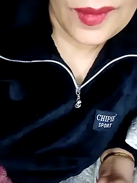 Naughty-Yousra online show from 22, 2, 2026