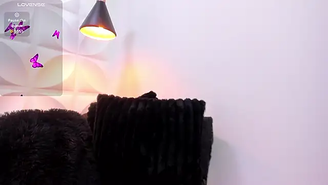 zaira skinny online show from 23, 2, 2026