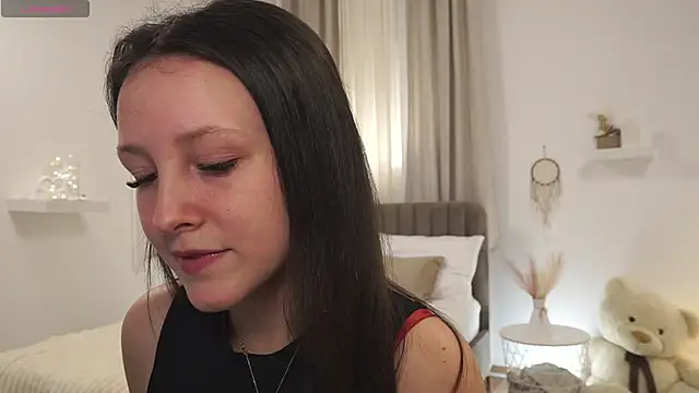 Snapshot of Miss_sindy11 chatting on 12, 2, 2026 Miss sindy11 online show from 12, 2, 2026