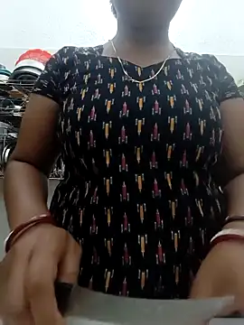 Hot-Tinaa online show from 31, 3, 2026