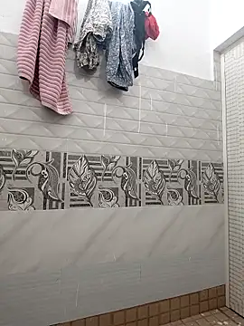 Hot-Tinaa online show from 9, 4, 2026