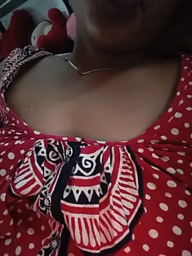Hot-Tinaa online show from 22, 7, 2026