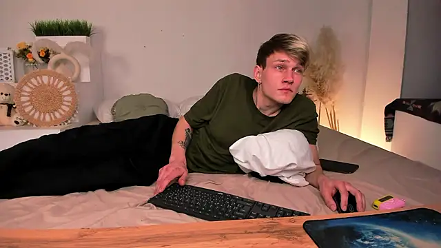 Snapshot of Volan_Starts chatting on 15, 2, 2026 Volan Starts online show from 15, 2, 2026