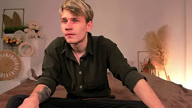 Snapshot of Volan_Starts chatting on 1, 3, 2026 Volan Starts online show from 1, 3, 2026