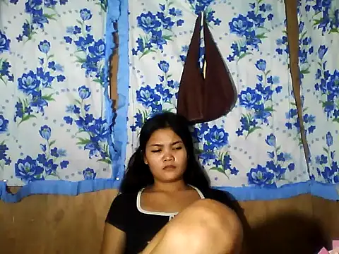 PinaySkinnyJust18 online show from 9, 5, 2026