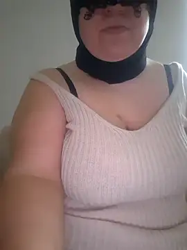 Snapshot of delikizinbiri chatting on 11, 2, 2026 delikizinbiri online show from 11, 2, 2026