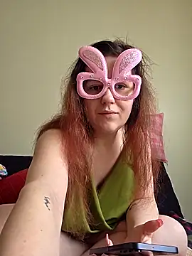 Ashlovescannabis online show from 2, 4, 2026