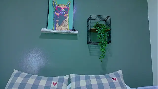 AmmyRouse   online show from 17, 4, 2026